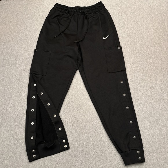 Nike Other - Nike Therma-Fit Basketball Cargo Pants Joggers Men S Snap-Off Heavyweight FB7109